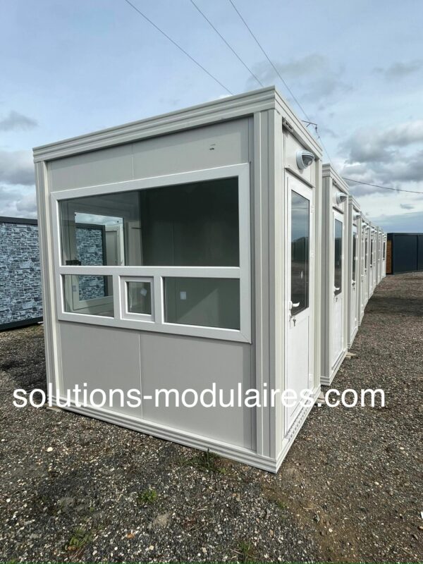 GUERITE DE SECURITE / CABINE DE SECURITE VENDUE MONTEE 2.40M X 1.50M 3900 EUROS H.T./ 4680 EUROS TTC