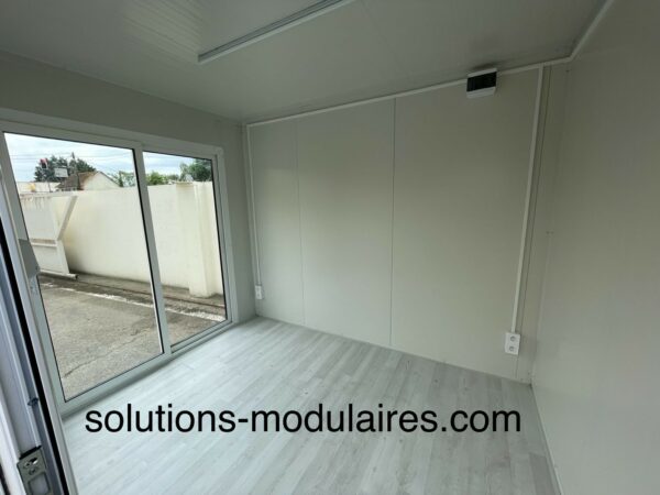 Bungalow MARINA vitré/ Bulle de vente VENDU MONTE 3m x 2.40m 6500 euros H.T./ 7800 euros – Image 5