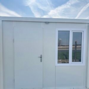 Bungalow JASMINE Mini L3m x L2.40m VENDU MONTE 3800 euros H.T./ 4560 euros TTC