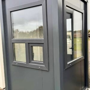 GUERITE DE SECURITE/ CABINE DE SECURITE VENDUE MONTEE 1.50M x 1.50M 3600 euros H.T./ 4320TTC