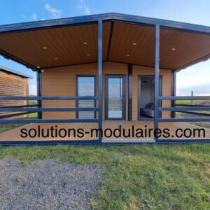 Bungalow aménagé + terrasse CELINE / studio de jardin 23 000 euros HT/ 27 600 euros TTC