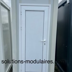 WC simple 2400 euros H.T. / 2880 euros TTC